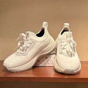 Vessi Women's Off-White Sneakers